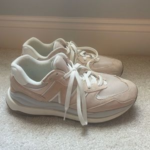 New Balance 57/40 Suede Sneakers women’s size 10- light pink and blue